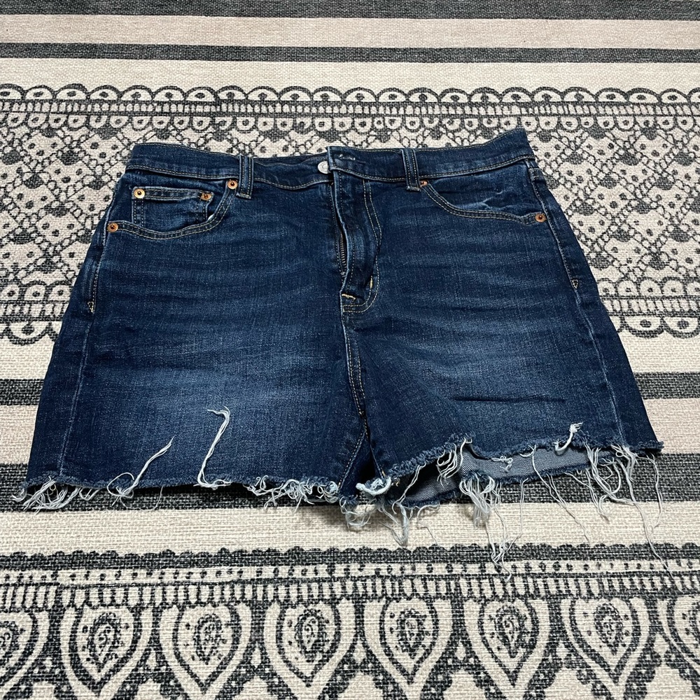 Gap 4” High Rise Shorts